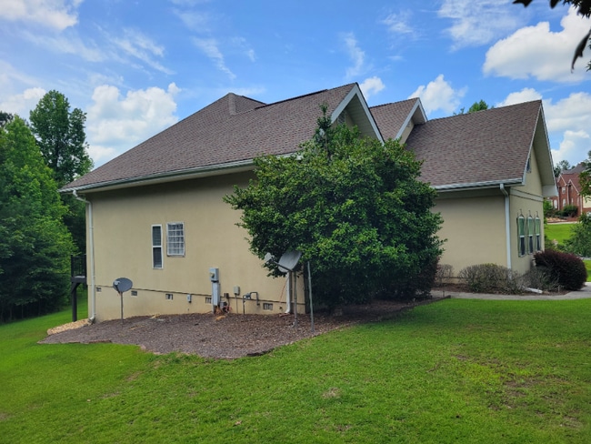 Building Photo - 310 Hillridge Cove
