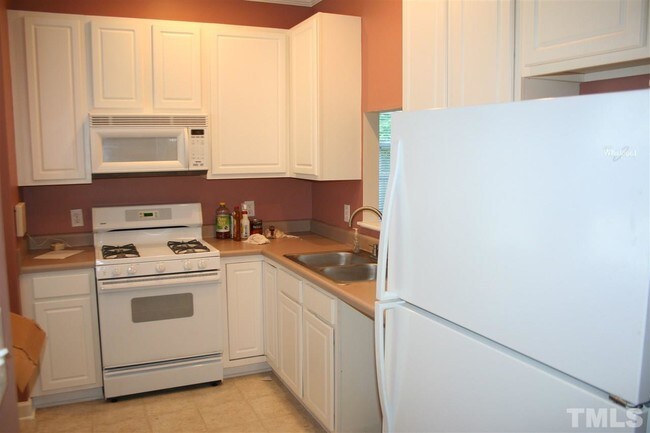 Foto del edificio - 2252 Trailwood Valley Cir