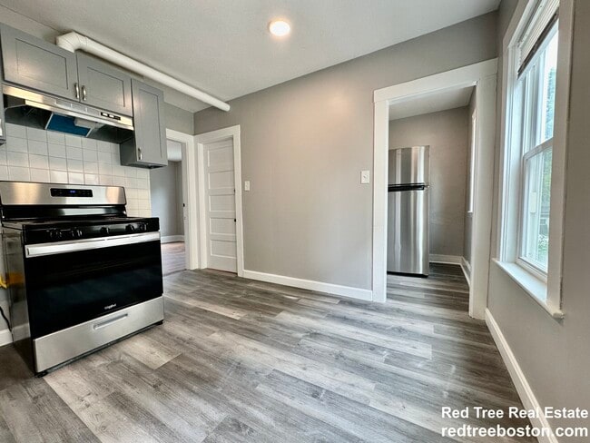 Foto del edificio - 8 Mortimer Pl