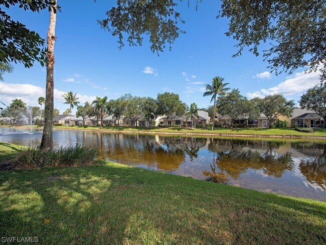 Foto del edificio - 8098 Tauren Ct