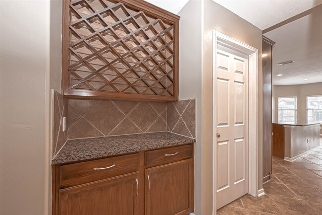 Building Photo - 1222 Watermoon