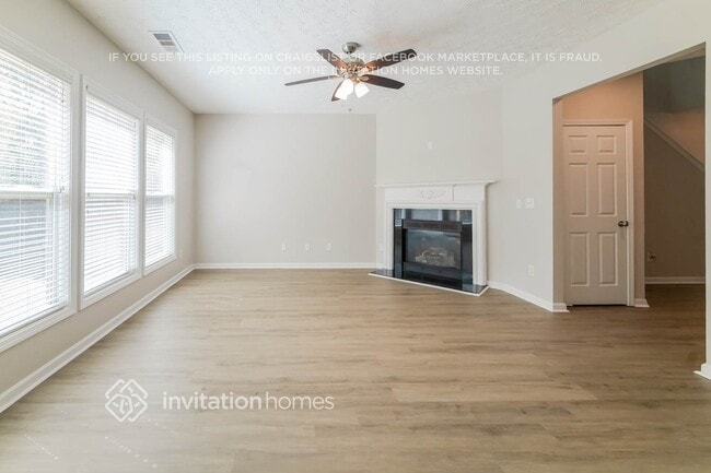 Building Photo - 952 Gardenia Curve