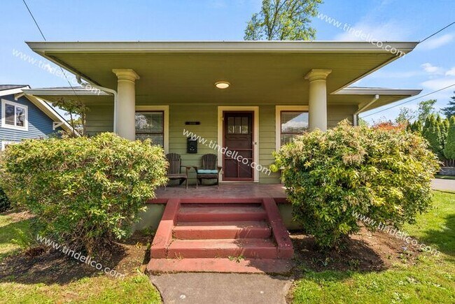 Foto del edificio - 4 Bedroom Bungalow Inner Northeast Portlan...