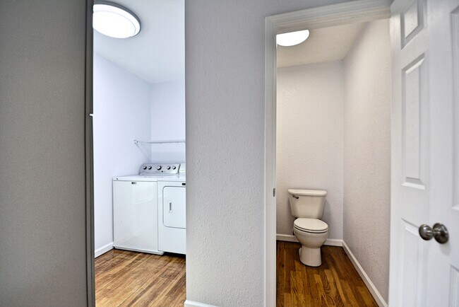 Foto del edificio - 571 W Merriweather St