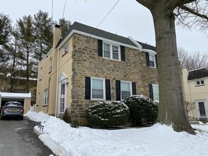Building Photo - 2311 Bryn Mawr Ave