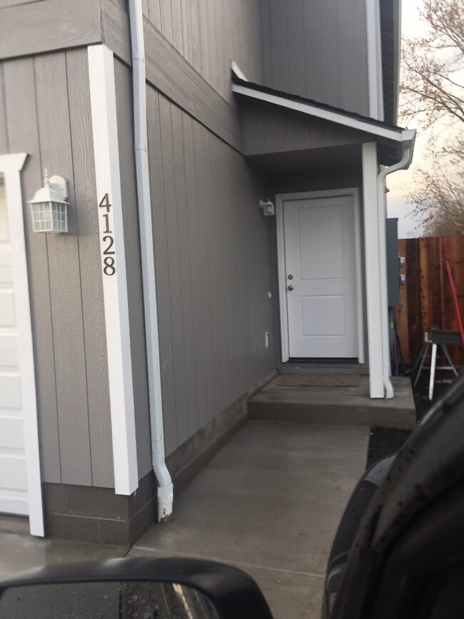 Building Photo - 4126 Camellia St