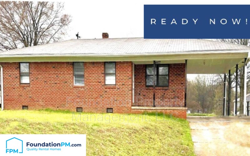Primary Photo - 4977 8th Rd