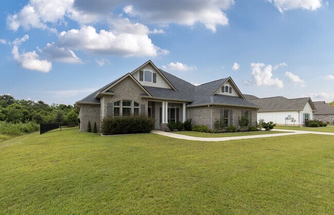 Building Photo - 3779 Stafford Blvd