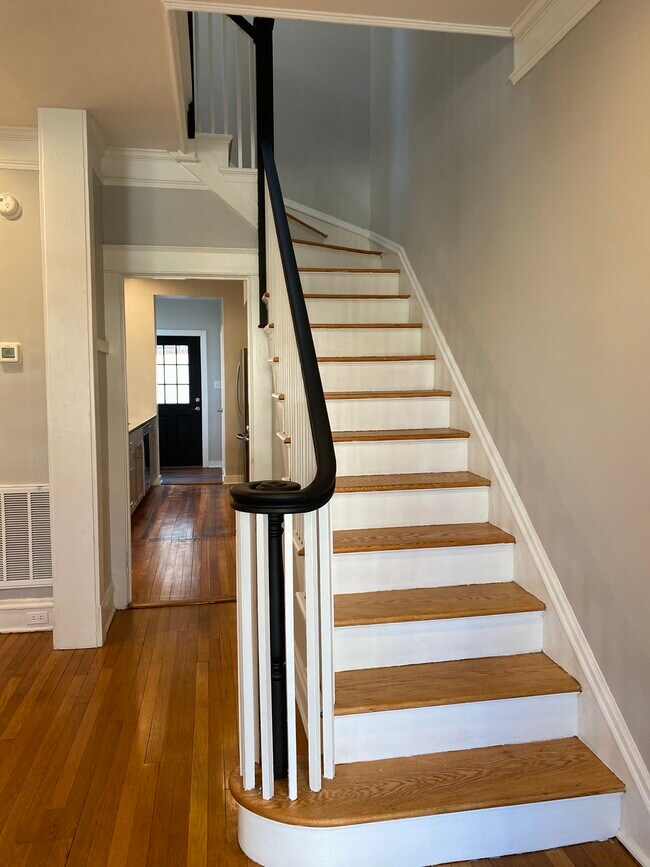 3301 Patterson Ave, Richmond, VA 23221 Townhome Rentals in Richmond