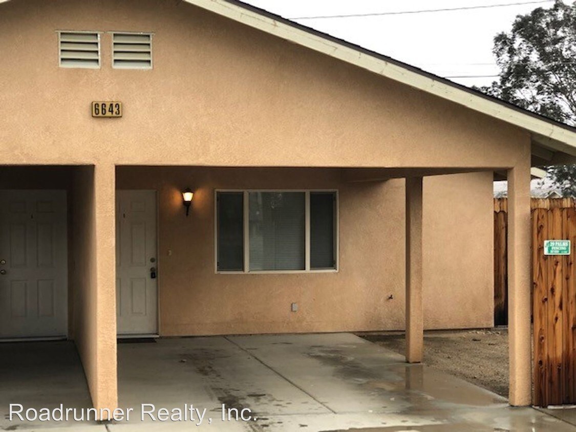 Foto principal - 6643 Desert Queen Ave