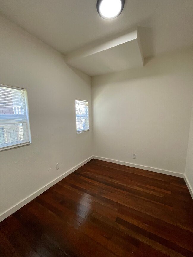 Foto del edificio - 659-661 31st St