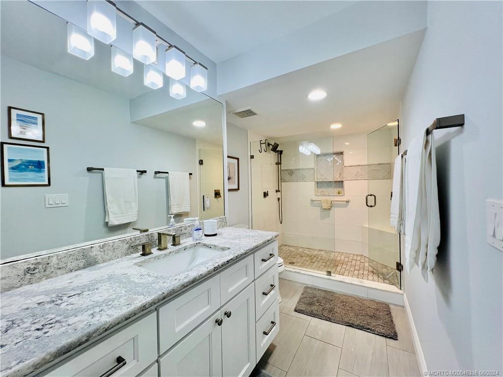 Foto principal - 9400 S Ocean Dr
