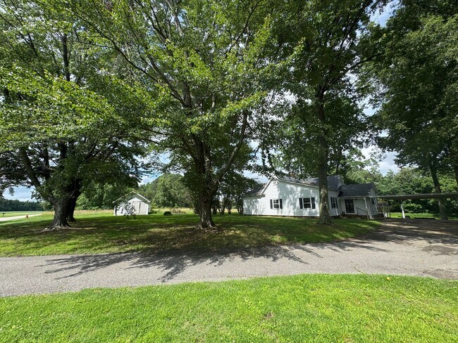 Building Photo - House in Martin, TN!