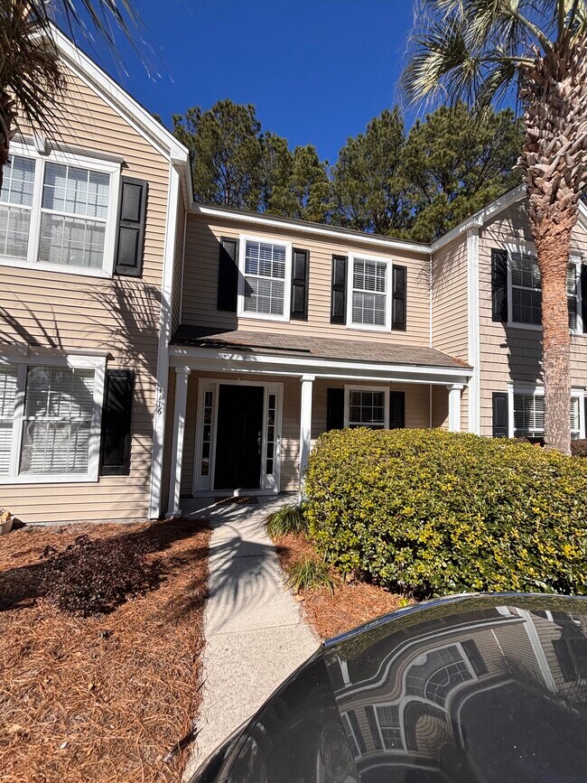 Foto del edificio - 1116 Island Club Dr