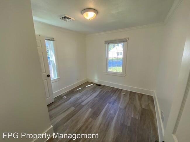 Building Photo - 2 br, 1 bath House - 1020 Camden Ave