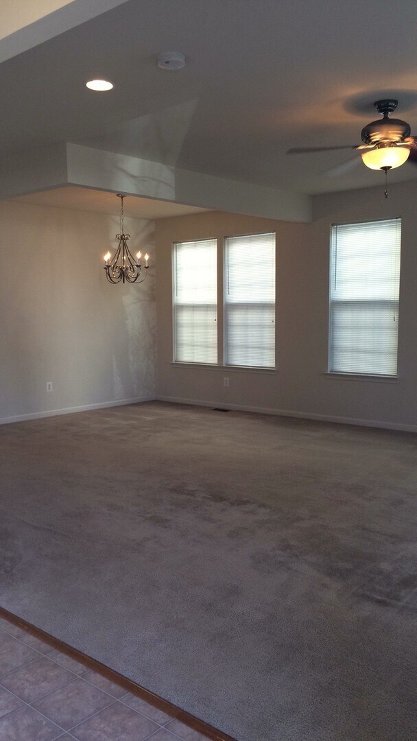 Foto del edificio - Great Townhouse in Wildewood in California MD