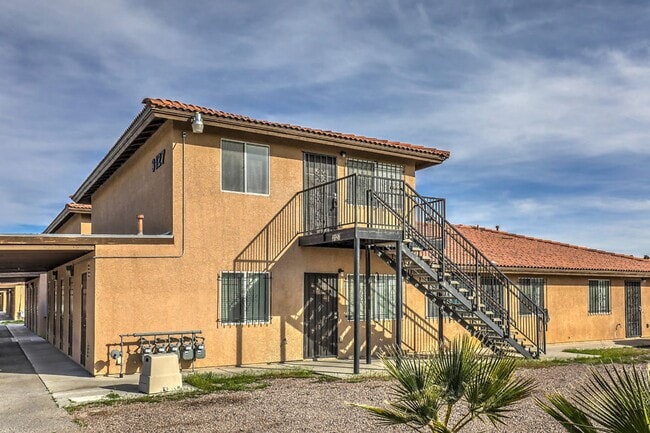 Foto del edificio - 3129 N Walnut Rd