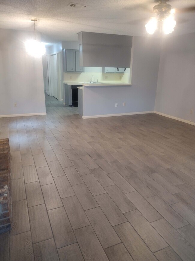 Foto del edificio - 529 Broad St