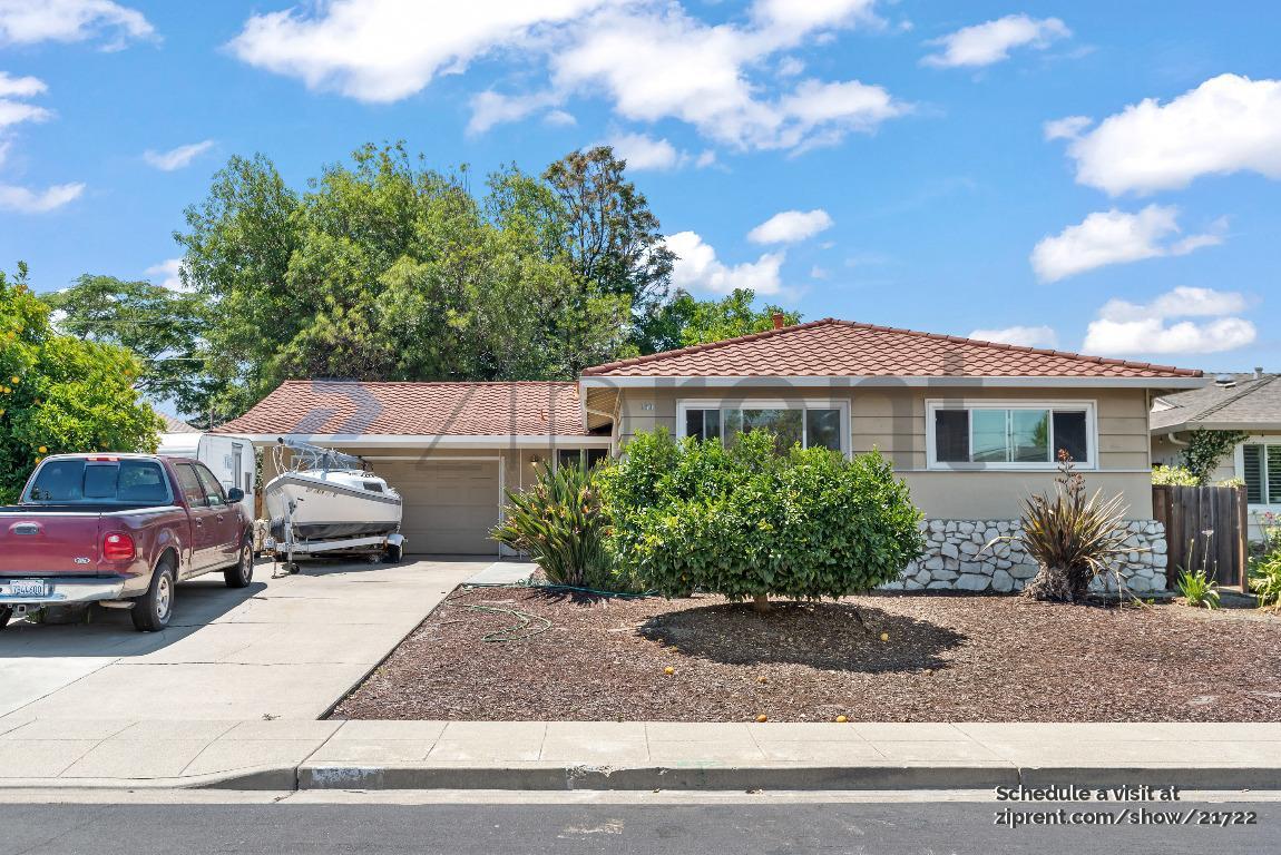 Foto principal - 750 Baylor Dr