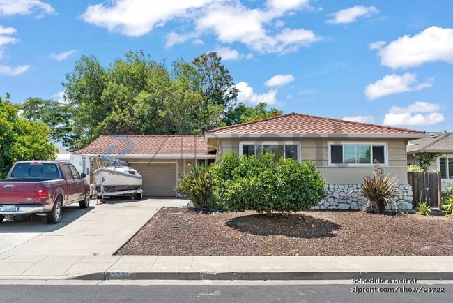 Building Photo - 750 Baylor Dr