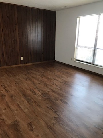 Foto del edificio - 9128 Woodpark Ln NW