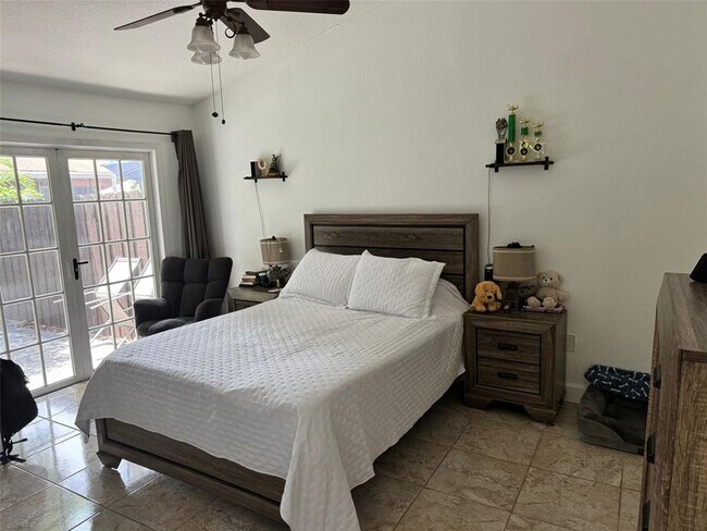 Foto del edificio - 2310 Plum Ct