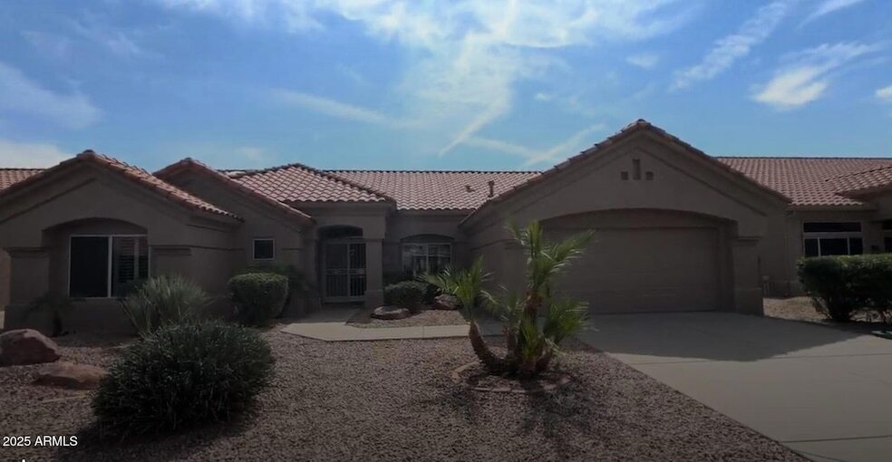 Foto principal - 22107 N Veterans Dr