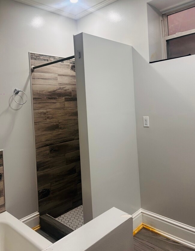 Building Photo - 4424 S Richmond St