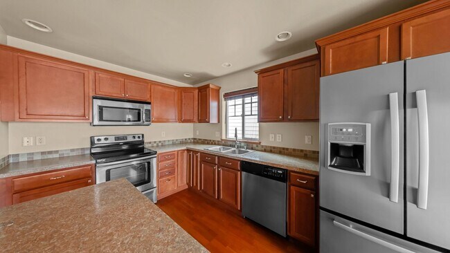 Foto del edificio - 3 Bed 2.5 Bath - Townhome - Pet Friendly - NAS Whidbey