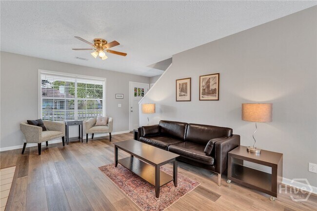 Foto del edificio - 11 Ropemaker Ct