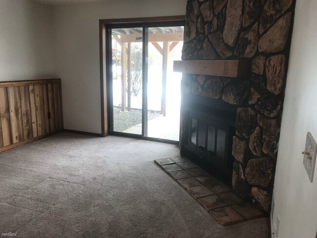 Building Photo - 3 br, 3 bath Condo - 2328 Bridle Creek St SE