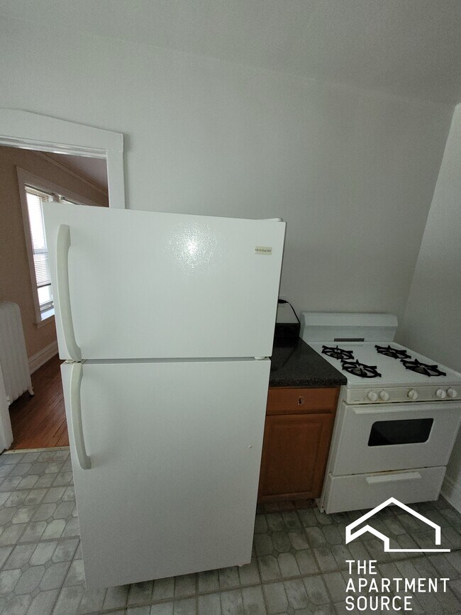 Foto del edificio - 1421 W Farwell Ave