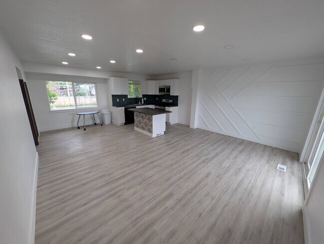 Foto del edificio - 5206 W Hunter Dr