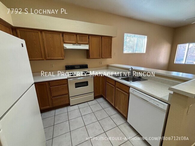 Foto del edificio - 7792 S Lochnay Pl