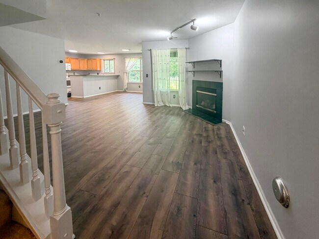 Foto del edificio - 2820 Barclay Wy