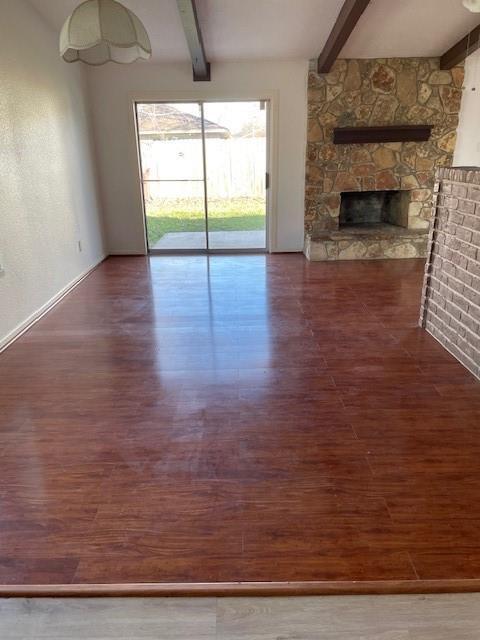 Foto del edificio - 1338 Macclesby Ln