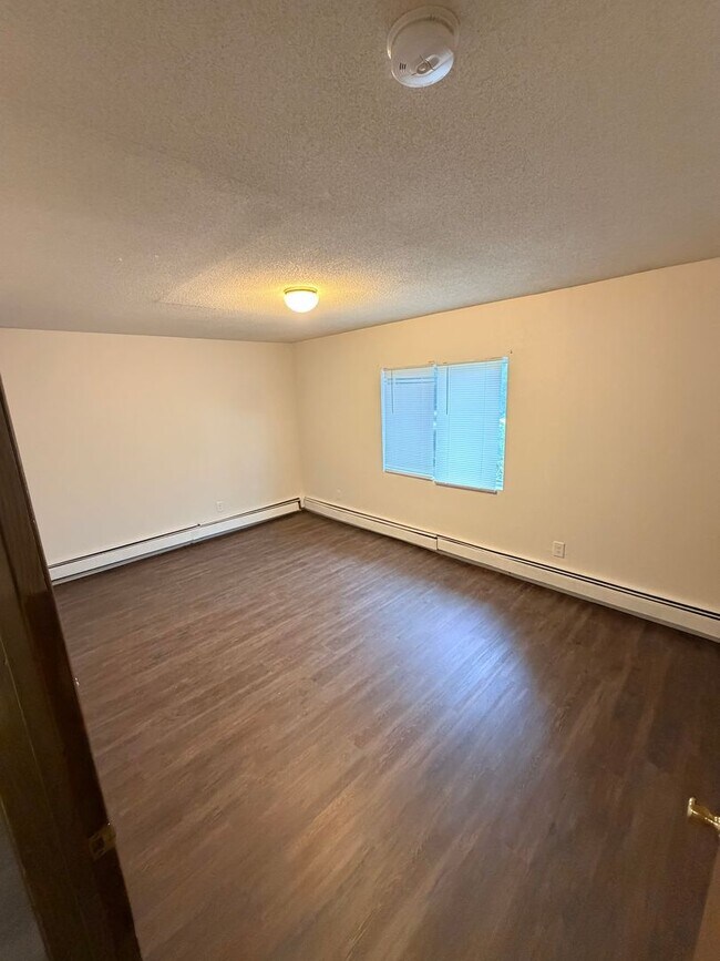 Foto del edificio - 112 7th Ave SE