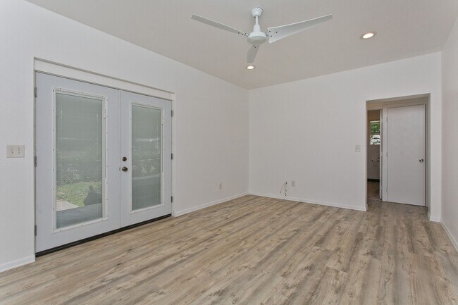 Building Photo - NEWLY RENOVATED 3 BED, 1 BATH HOME IN WAHIAWA