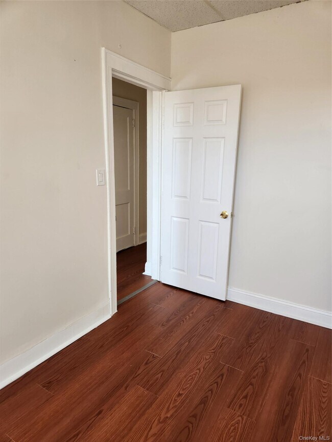 Building Photo - 116-71 Sutphin Blvd