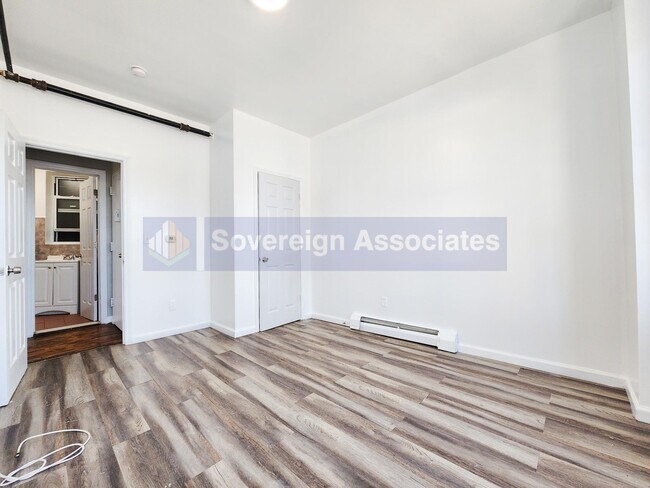 Foto del edificio - 215 west 3rd st