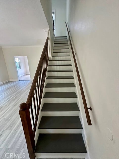 Building Photo - 1760 N Las Palmas Ave