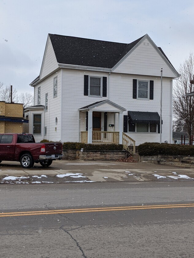 105 N Main St, Navarre, OH 44662 House Rental in Navarre, OH