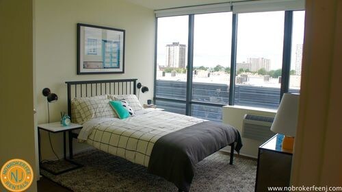 Foto principal - 2023 Hudson St