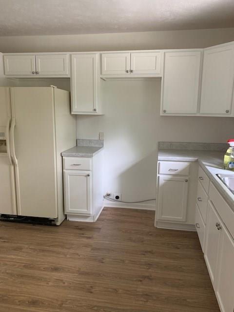 Building Photo - 5757 Tracyne Dr