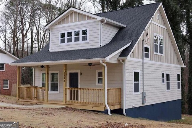 Foto del edificio - 3898 King Arthur Rd SW