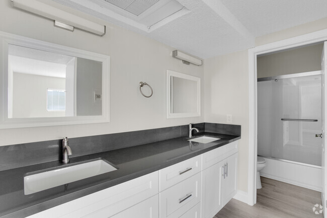1BR, 1BA - 750 SF - Palm View Apartments