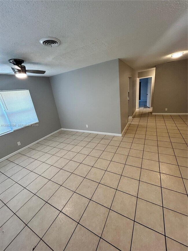 Foto del edificio - 1508 NW 8th Ave