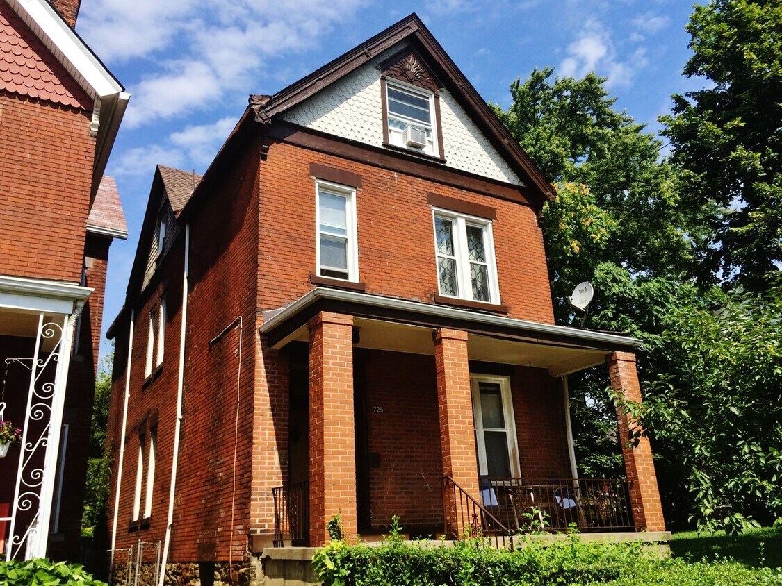 Foto principal - East Liberty - Apartments For Rent In Pitt...