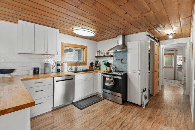 Foto del edificio - 2316 S Pleasant Dr