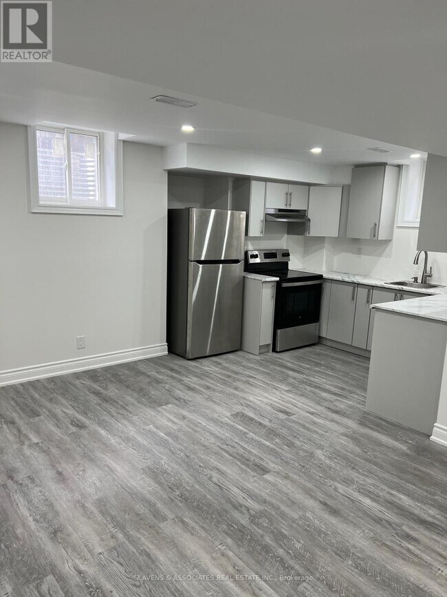 Photo du bâtiment - 16 Wilsongary Cir